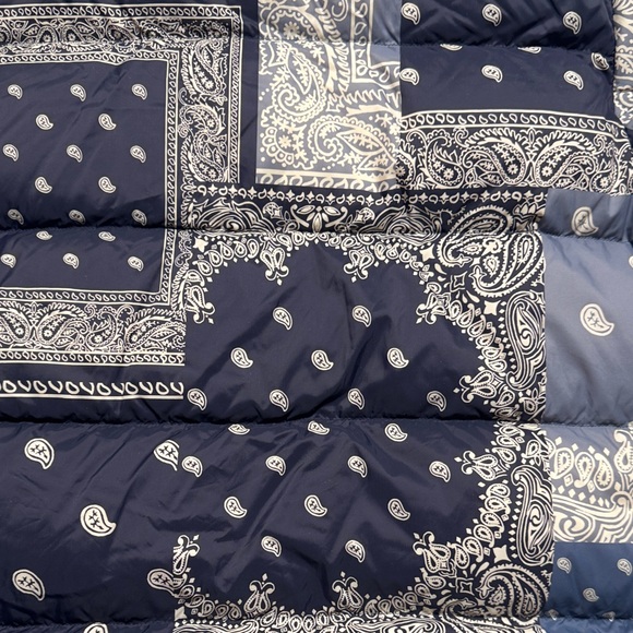 THE GREAT. OUTDOORS The Down Polar Puffer Patchwork Bandana Hooded Jacket M - Picture 15 of 16